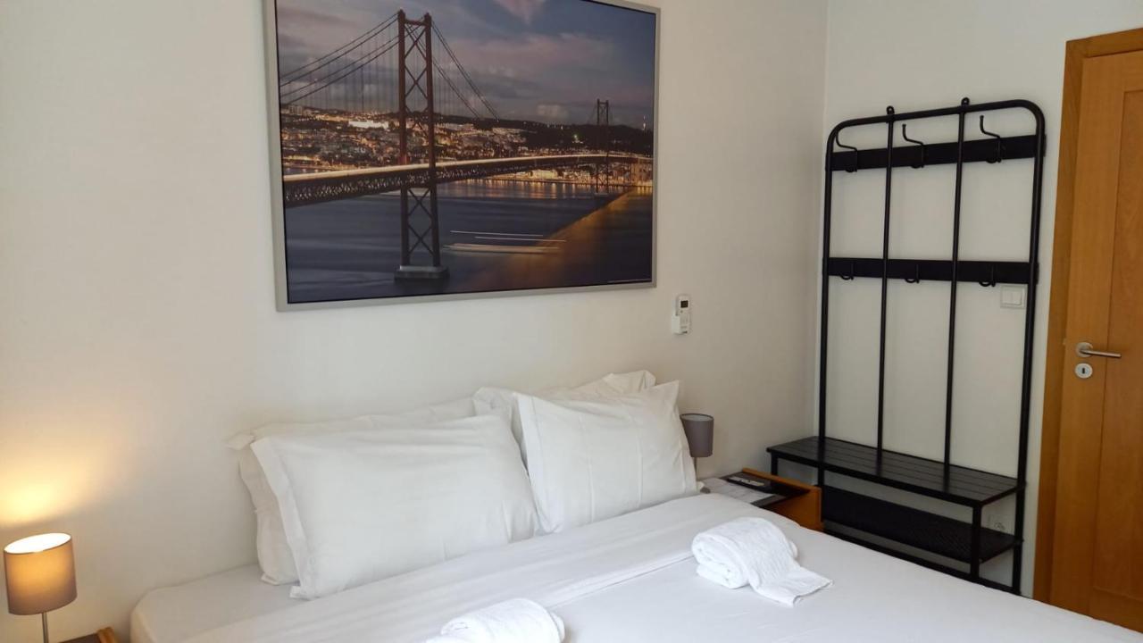 Fado Bed & Breakfast - Santos Lisbon Bagian luar foto