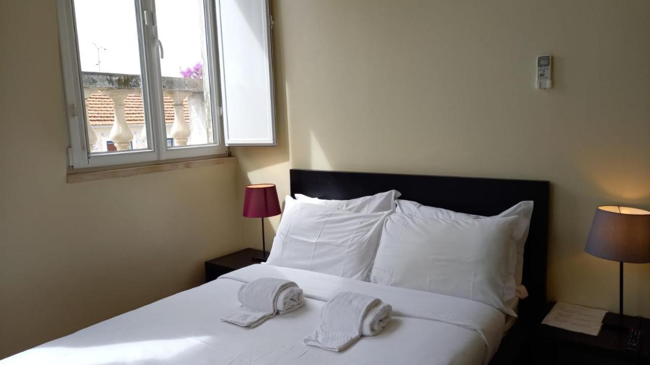Fado Bed & Breakfast - Santos Lisbon Bagian luar foto